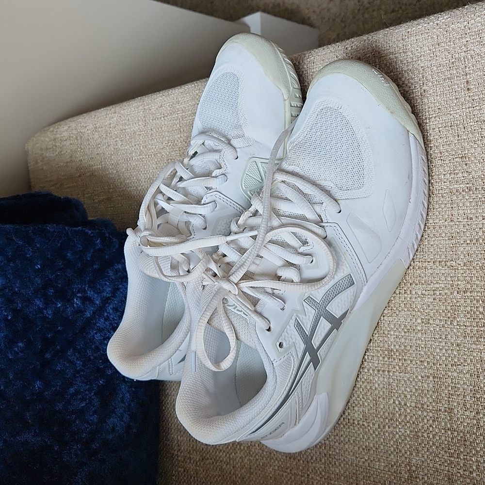 Asics gel challenger pickleball court shoes 6.5